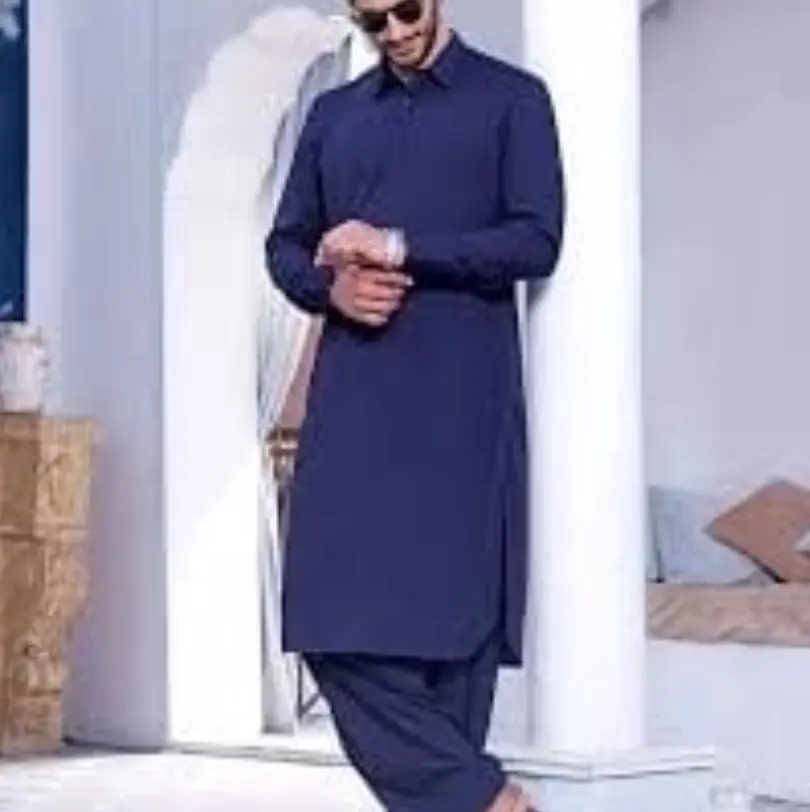 Authentic Men’s Baluchi Cultural Clothing
