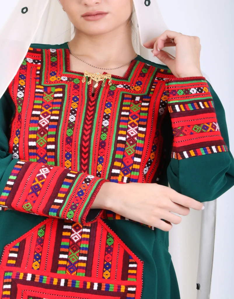 iran traditional dress