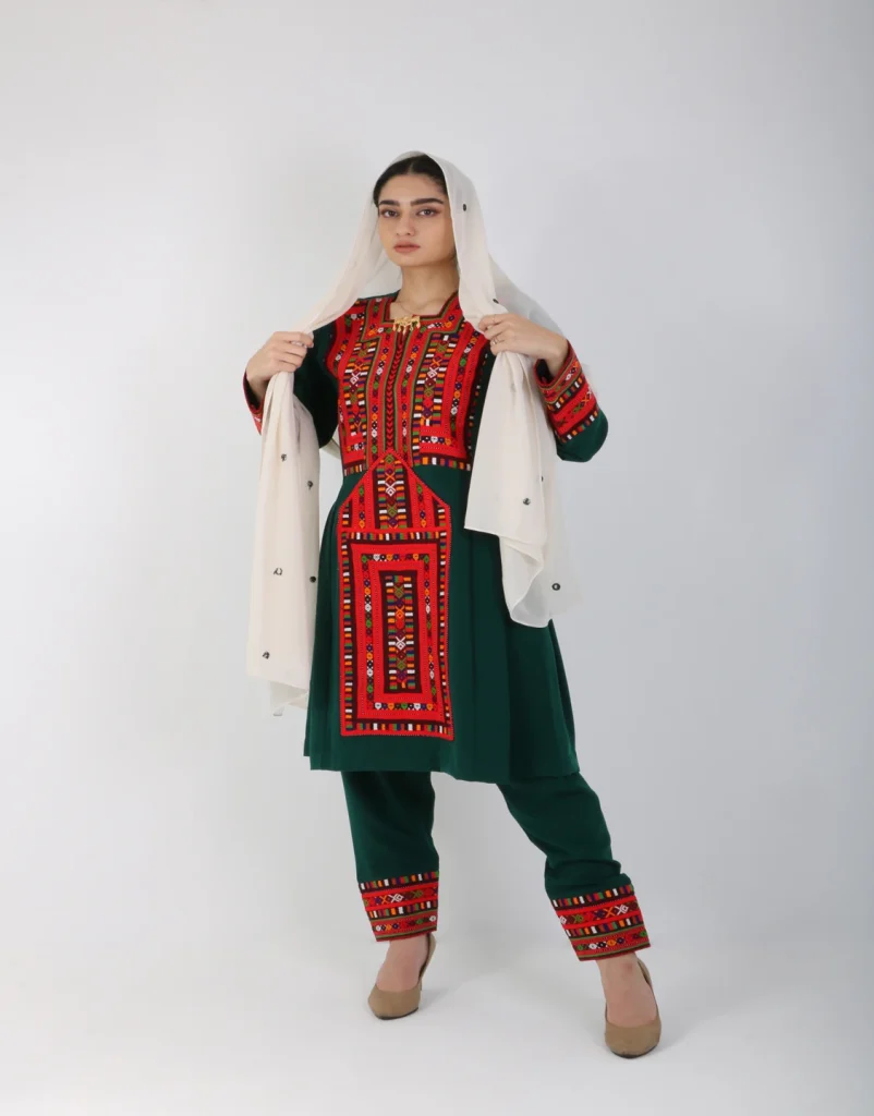 iran traditional dress