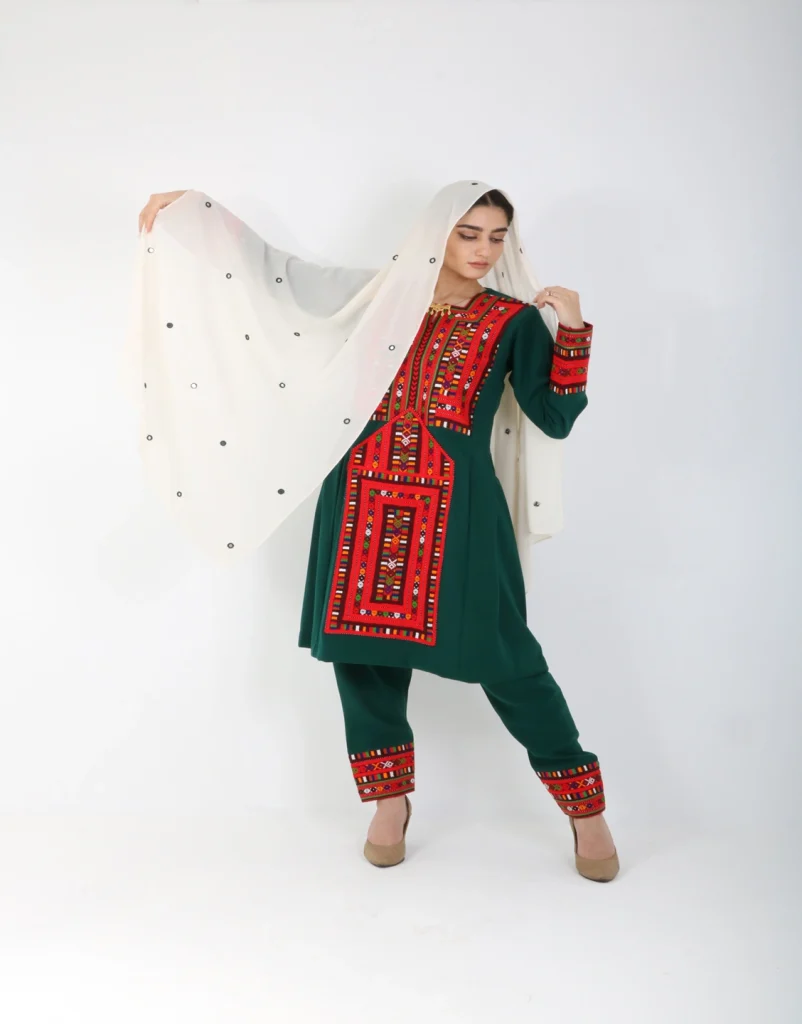 iran traditional dress