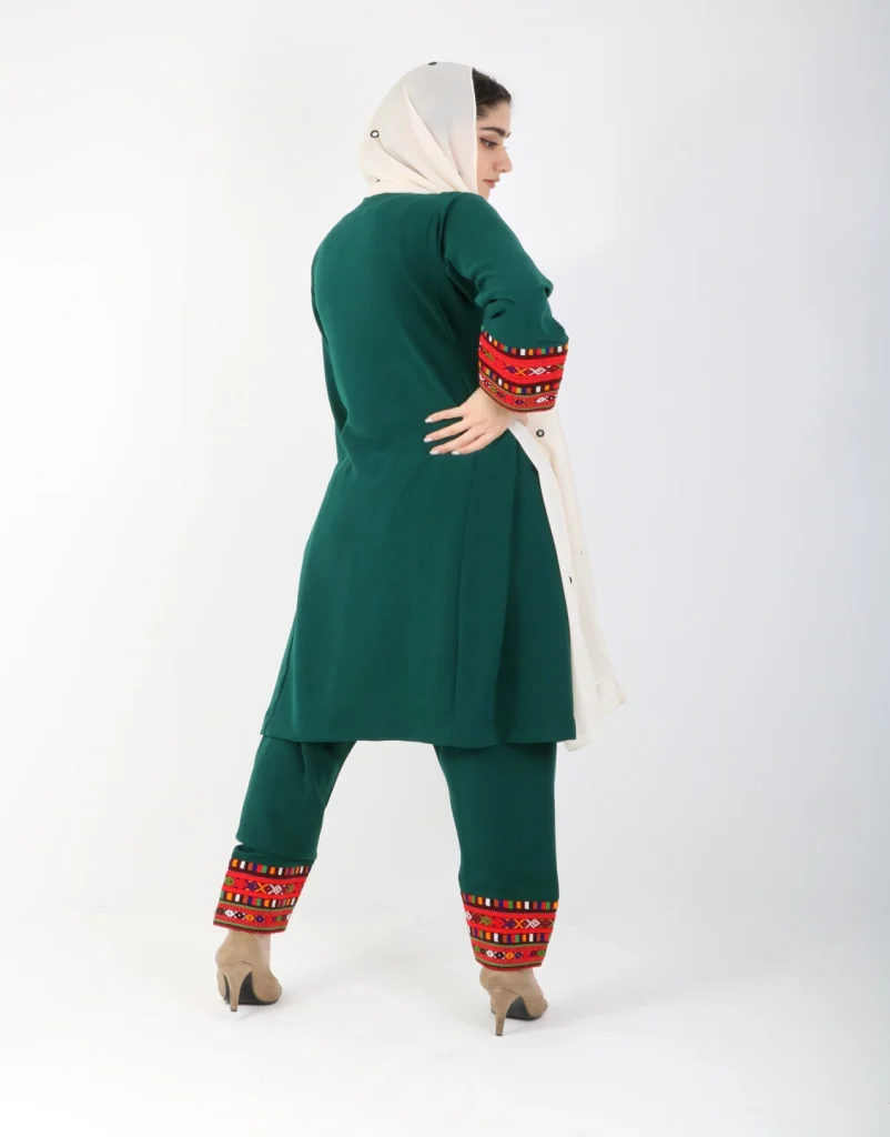 iran traditional dress