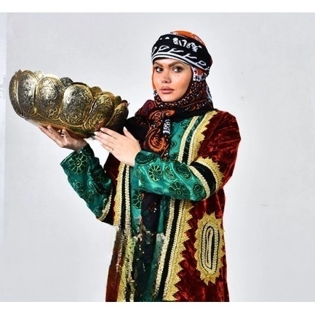 Elegant Lori Women’s Traditional Dress