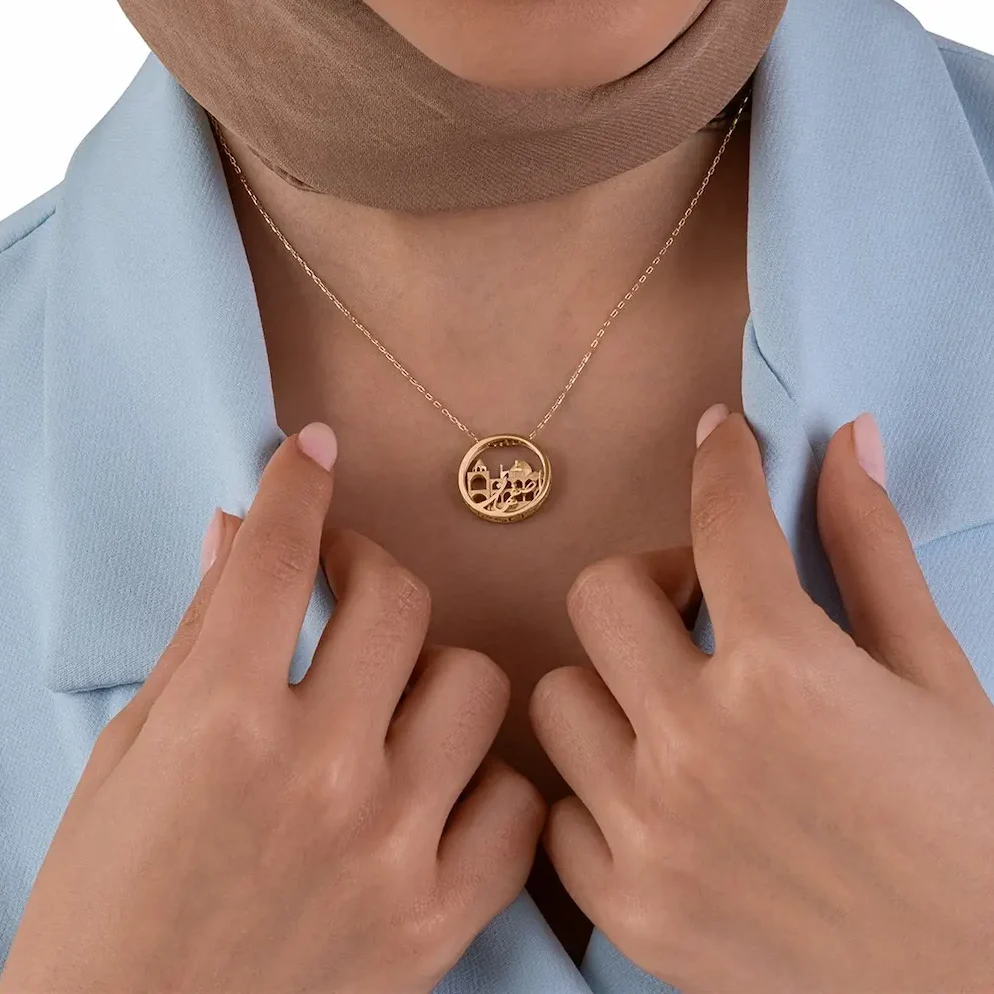 Isfahan Design Gold Necklace – Elegant Matte & Glossy Finish