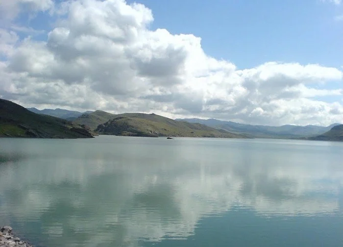 Tehm-Lake-Dam-Zanjan