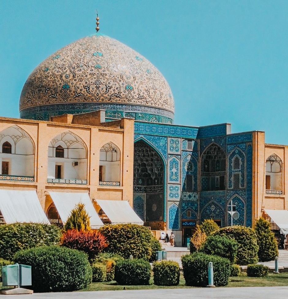 Shah Mosque and Sheikh Lotfollah Mosque in Persian Heritage, Persian
