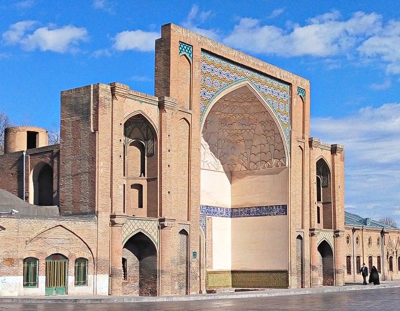 Al-Nabi Mosque exterior in Qazvin with intricate tilework and large dome