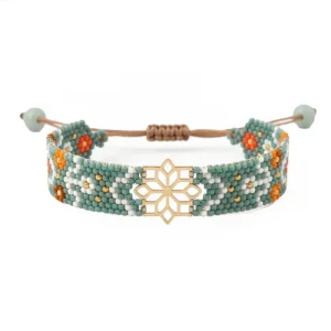 Persian Bracelet with Islimi Motif in Miyuki Beads