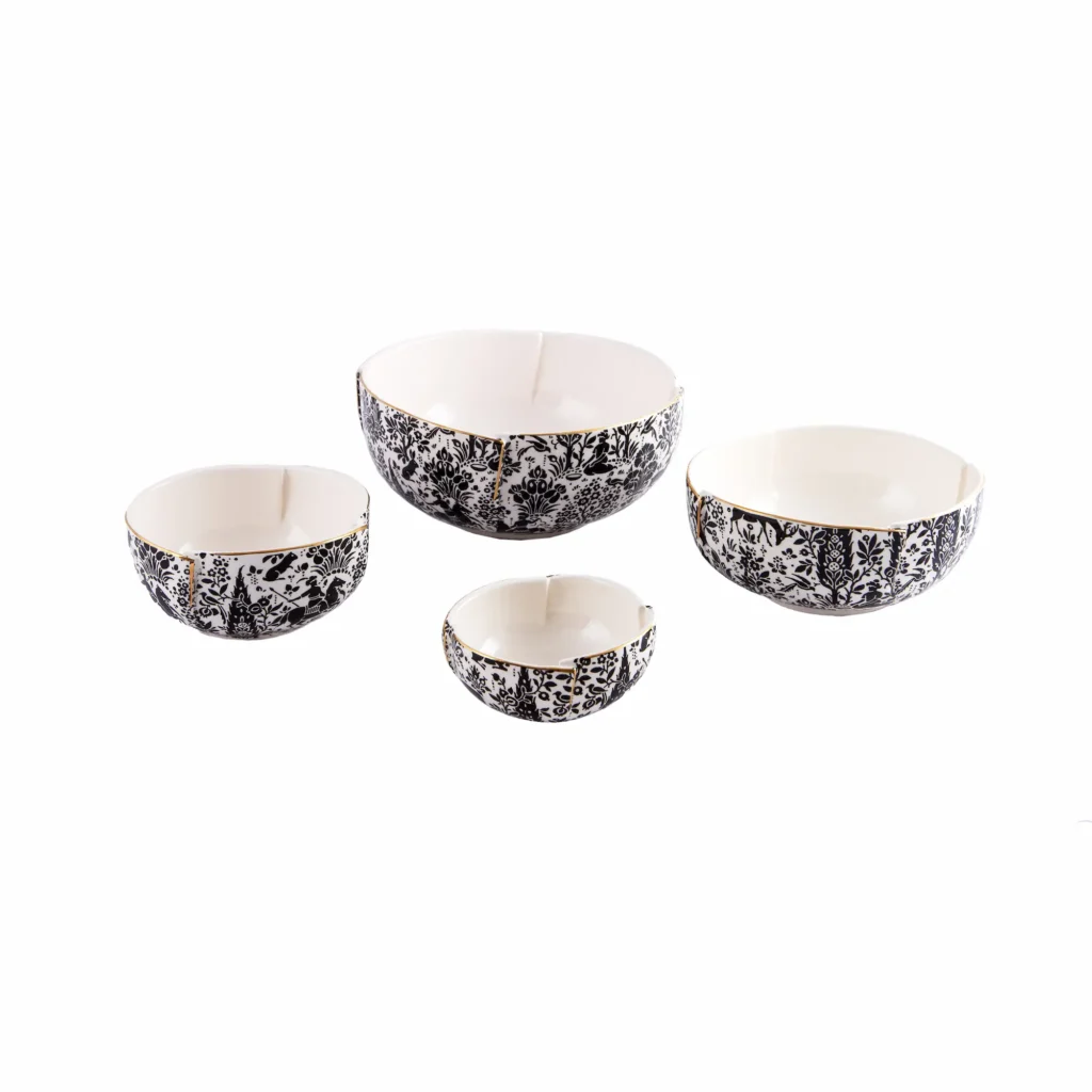 Persian Ceramic Bowl Set – Tulip Design with Shikargah Scene