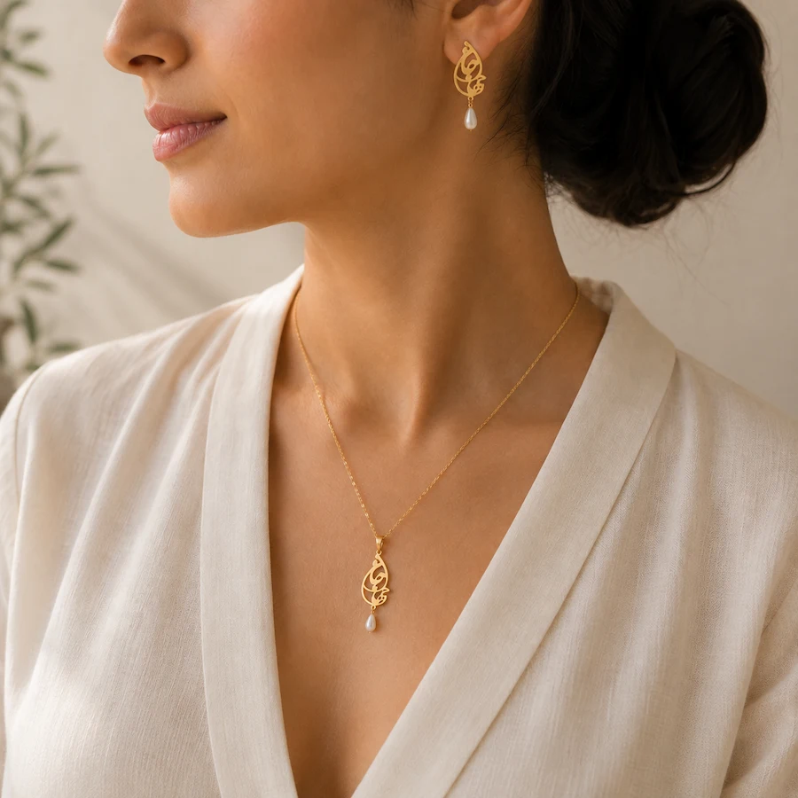 Jan o Jahan Persian Gold Jewelry Set in 18K Gold with Cultured Pearl