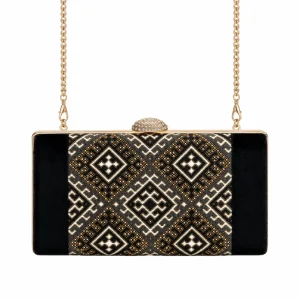 Zargon Baluch Embroidered Clutch Bag